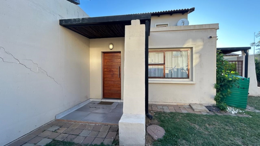 3 Bedroom Property for Sale in Waterval East North West